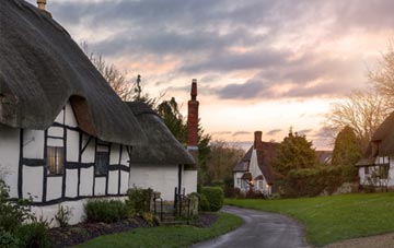 is Sunninghill thatch roofing popular